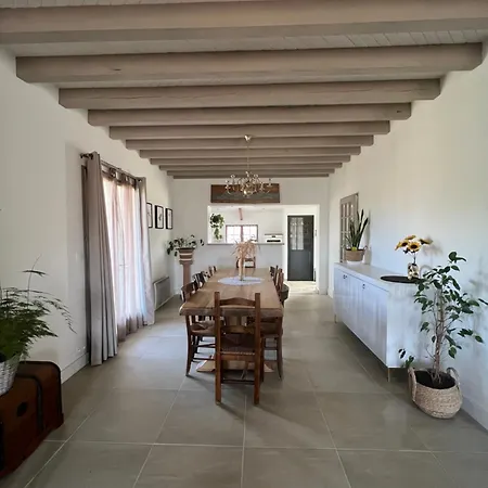 Δωμάτια σε οικογενειακή κατοικία Chambre Dans Maison De Campagne